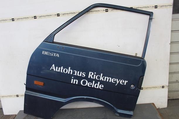 Foto: TÜR VORNE LINKS eines Kia Besta