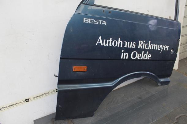 Foto: TÜR VORNE LINKS eines Kia Besta