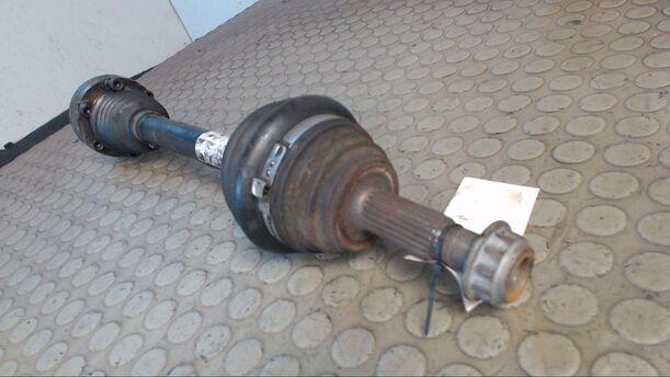 Foto: ANTRIEBSWELLE LINKS eines VW Polo 60 SDI