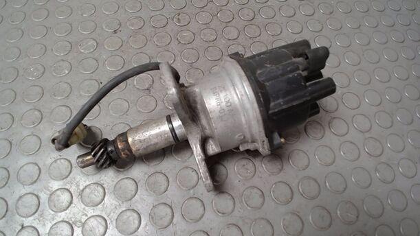 Foto: ZÜNDVERTEILER eines Subaru Sedan Turbo 4WD