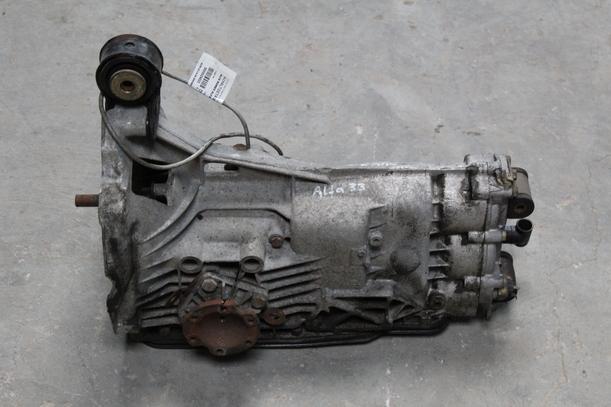 Foto: SCHALTGETRIEBE eines Alfa Romeo Alfa 33 1.4 I.E.