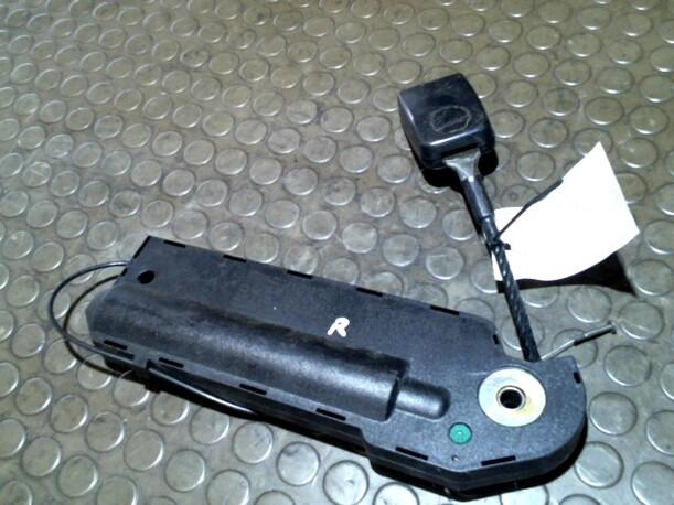Foto: GURTSTRAFFER R eines Ford Escort 16V Njoy