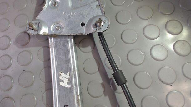 Foto: FENSTERHEBER ELEKTR HINTEN LINKS eines Mazda 626 1.9i Njoy
