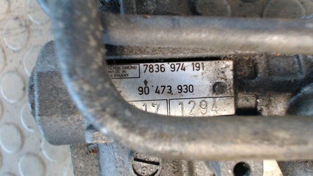 Foto: SERVOLENKUNG eines Opel Astra Caravan GLE Intercooler