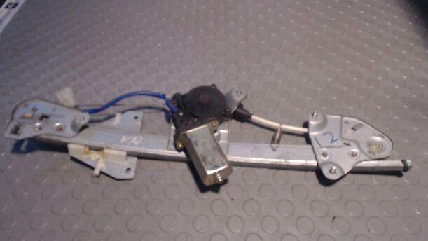 Foto: FENSTERHEBER ELEKTR VORN RECHTS eines Mazda 626 2.0i