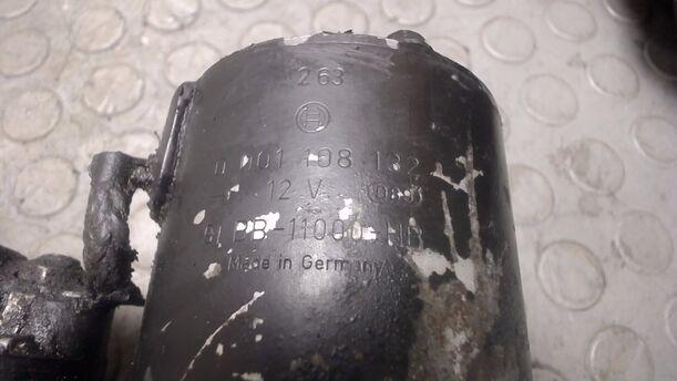 Foto: ANLASSER / STARTER BOSCH eines Ford Scorpio Turnier