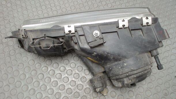Foto: SCHEINWERFER RECHTS  (BOSCH) eines Ford Scorpio CL