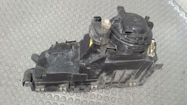 Foto: SCHEINWERFER RECHTS  (BOSCH) eines Ford Scorpio CL