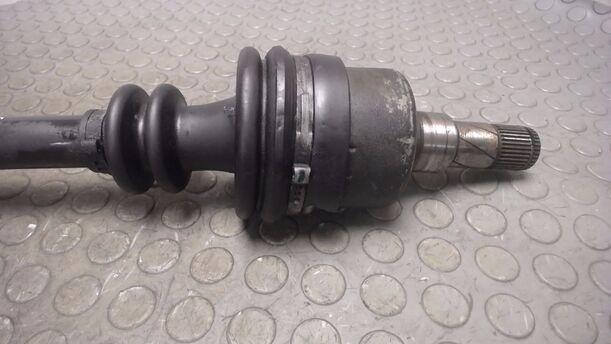 Foto: ANTRIEBSWELLE LINKS eines Saab 9-3 2.0i Turbo