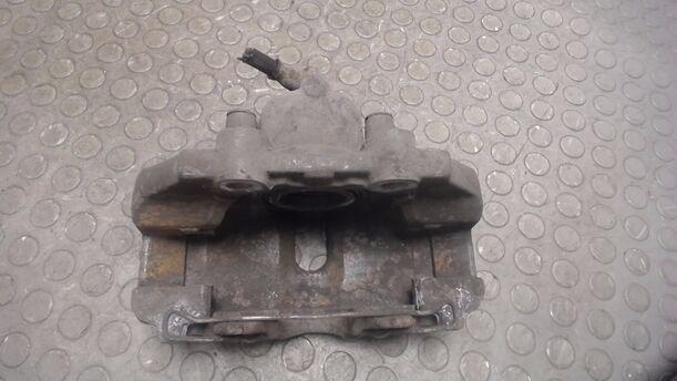 Foto: BREMSSATTEL VORN LINKS eines Saab 9-3 2.0i Turbo