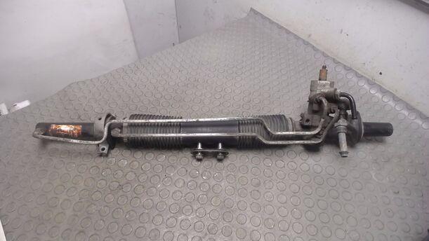 Foto: SERVOLENKUNG eines Saab 9-3 2.0i Turbo