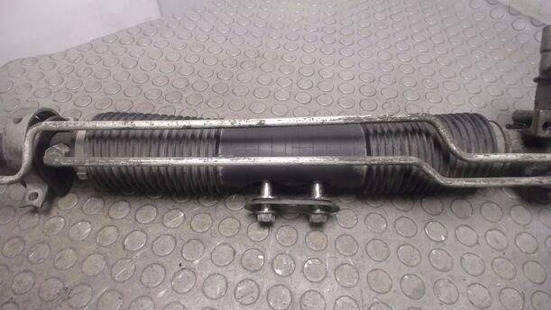 Foto: SERVOLENKUNG eines Saab 9-3 2.0i Turbo