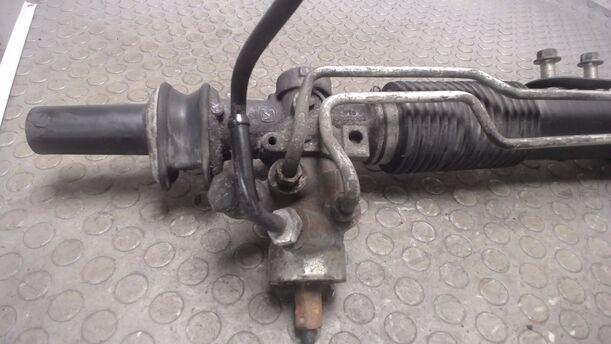 Foto: SERVOLENKUNG eines Saab 9-3 2.0i Turbo