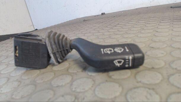 Foto: SCHEIBENWISCHERSCHALTER R eines Opel Corsa 12V