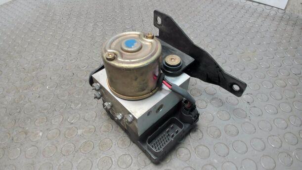 Foto: HAUPTBREMSAGGREGAT ABS eines Hdpic Galloper 3.0 V6