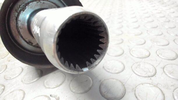 Foto: KARDANWELLE VORN eines Hdpic Galloper 3.0 V6