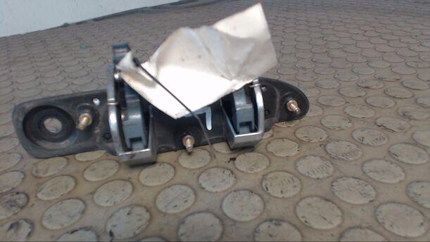 Foto: TÜRAUSSENGRIFF VORN LINKS eines Ford Scorpio 24V
