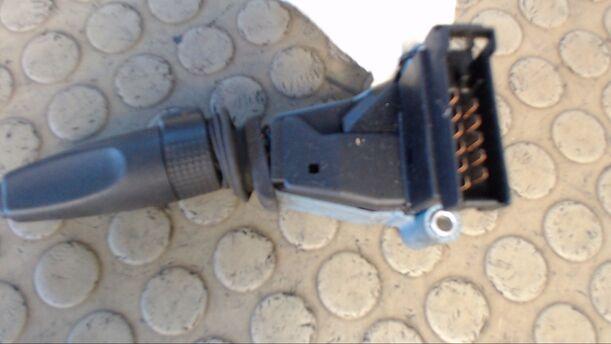 Foto: WISCHERSCHALTER eines Ford Scorpio 24V