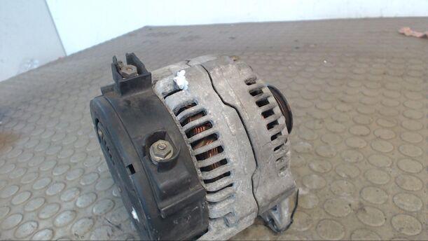 Foto: LICHTMASCHINE eines Ford Mondeo Turnier GLE Intercooler