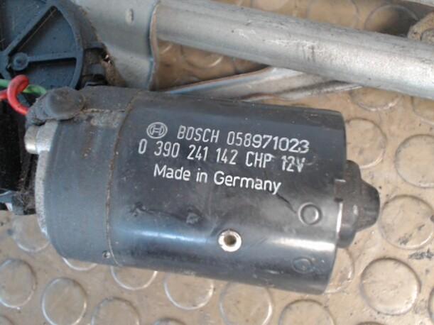 Foto: SCHEIBENWISCHERMOTOR VORN eines Opel Vectra 1.6