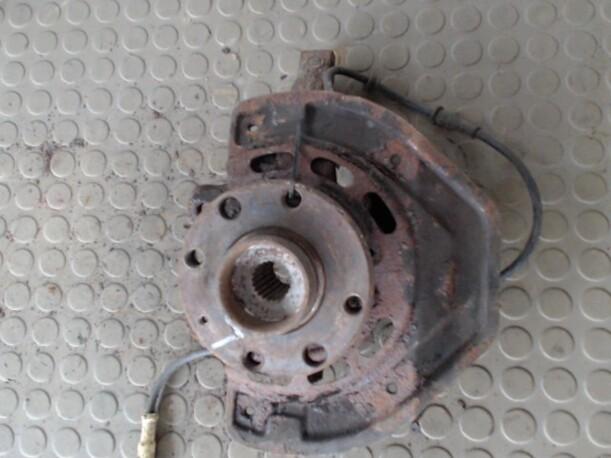 Foto: ACHSSCHENKEL VORN LINKS eines Opel Vectra 1.6 CD