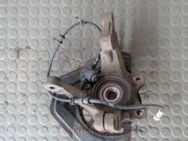 Foto: ACHSSCHENKEL VORN LINKS eines Opel Vectra 1.6 CD