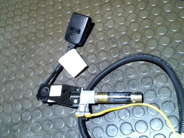Foto: GURTSTRAFFER VORN RECHTS eines Ford Escort Turnier 16V