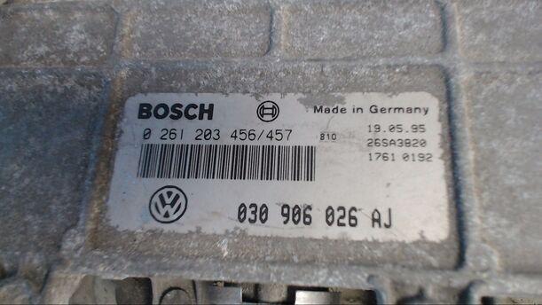 Foto: EINSPRITZSTEUERGERÄT eines VW Polo 55