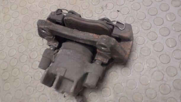 Foto: BREMSSATTEL VORN LINKS eines Rover 75 2.0 V6