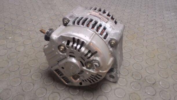 Foto: LICHTMASCHINE eines Rover 75 2.0 V6