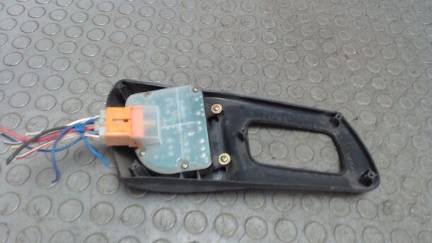 Foto: FENSTERHEBERSCHALTER eines Subaru Impreza 2.0 4WD