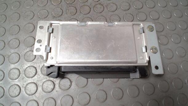 Foto: STEUERGERÄT ABS eines Subaru Impreza 2.0 4WD