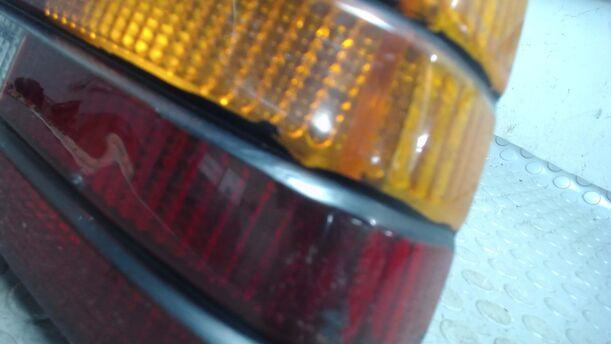 Foto: HECKLEUCHTE / RÜCKLICHT RECHTS eines OPEL ASCONA C CC