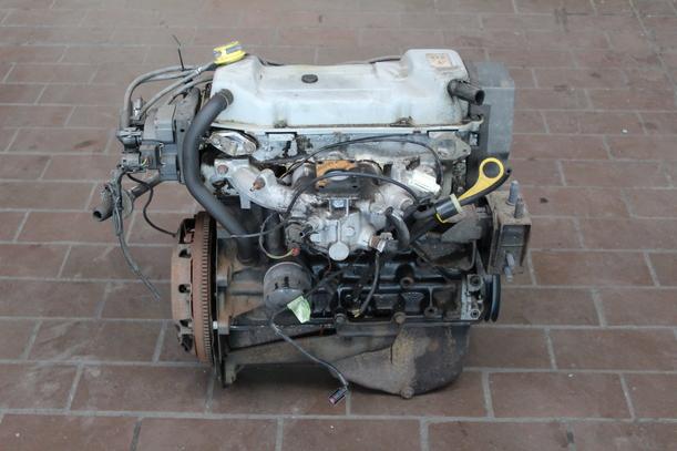 Foto: MOTOR F6G eines Ford Escort