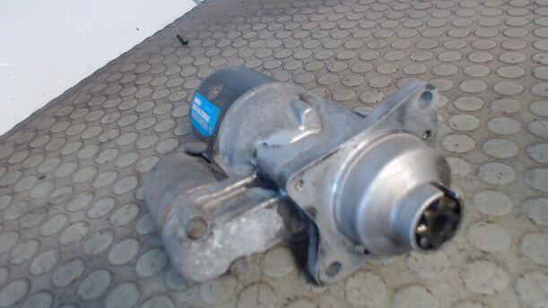 Foto: ANLASSER / STARTER HITACHI eines NISSAN SUNNY 1,5