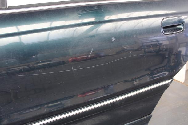Foto: TÜR HINTEN LINKS eines Hyundai Lantra 1.5i