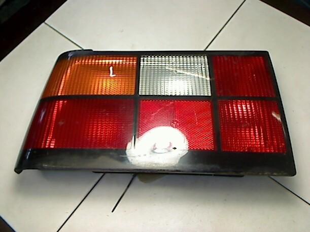 Foto: HECKLEUCHTE / RÜCKLICHT LINKS eines Volvo 440