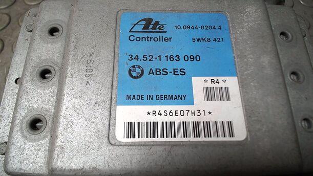 Foto: ABS STEUERGERÄT eines BMW 316i s