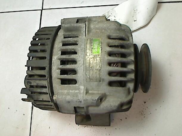 Foto: LICHTMASCHINE eines Peugeot 405 Break s