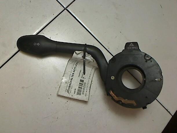 Foto: BLINKERSCHALTER eines Seat Ibiza 1.4i s