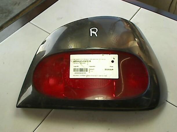 Foto: HECKLEUCHTE / RÜCKLICHT RECHTS eines Renault Megane 1.6 s