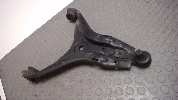 Foto: QUERLENKER VORN LINKS eines AUDI AUDI 80