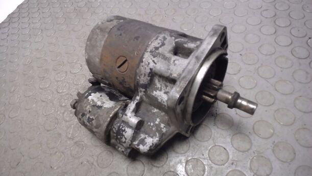 Foto: ANLASSER / STARTER BOSCH eines VW GOLF L