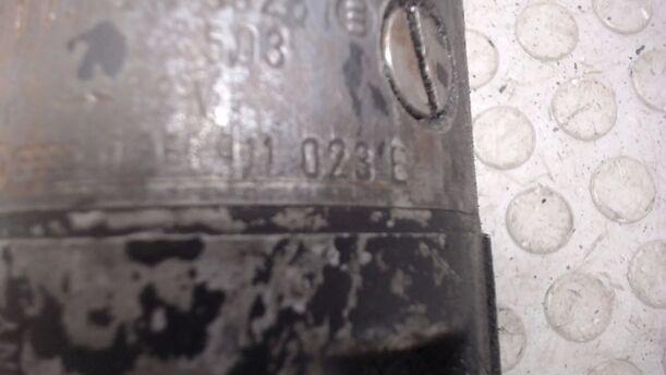 Foto: ANLASSER / STARTER BOSCH eines VW GOLF L