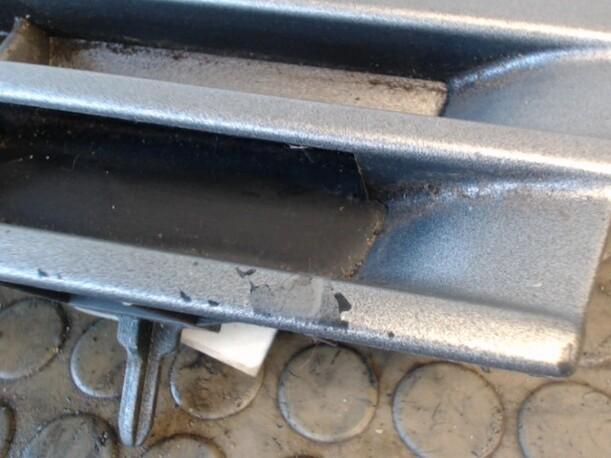 Foto: KÜHLERGRILL eines Opel Vectra