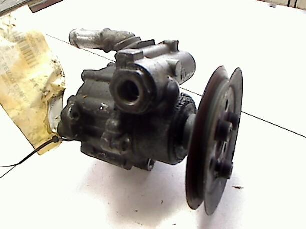 Foto: LENKGETRIEBEPUMPE eines Seat Toledo 1.9 TDI