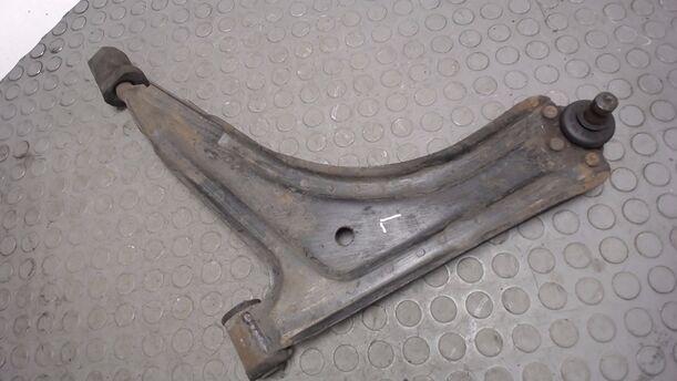 Foto: QUERLENKER VORN LINKS (17mm Traggelenk) eines VW JETTA 1,5