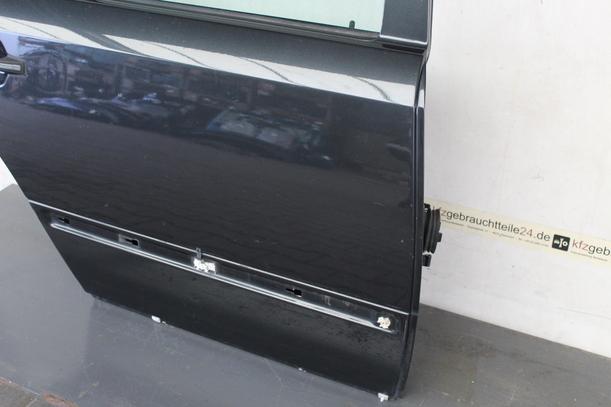 Foto: TÜR HINTEN RECHTS eines Mercedes-Benz 250 TD