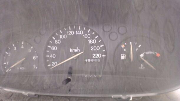 Foto: TACHOEINHEIT eines Ford Escort Turnier 16V