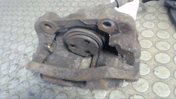 Foto: BREMSSATTEL VORN RECHTS eines VW Caddy